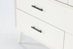 Alton White II 6 Drawer Dresser -Home Furniture 268094 white wood dresser detail 45